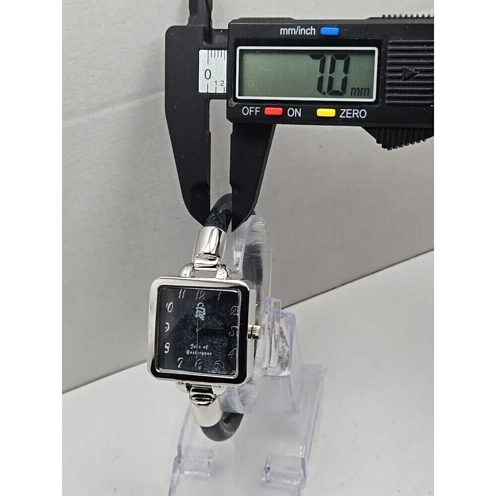 Jade Of Yesteryear Womens Silver Square Watch Black Jade Dial Quartz New Battery